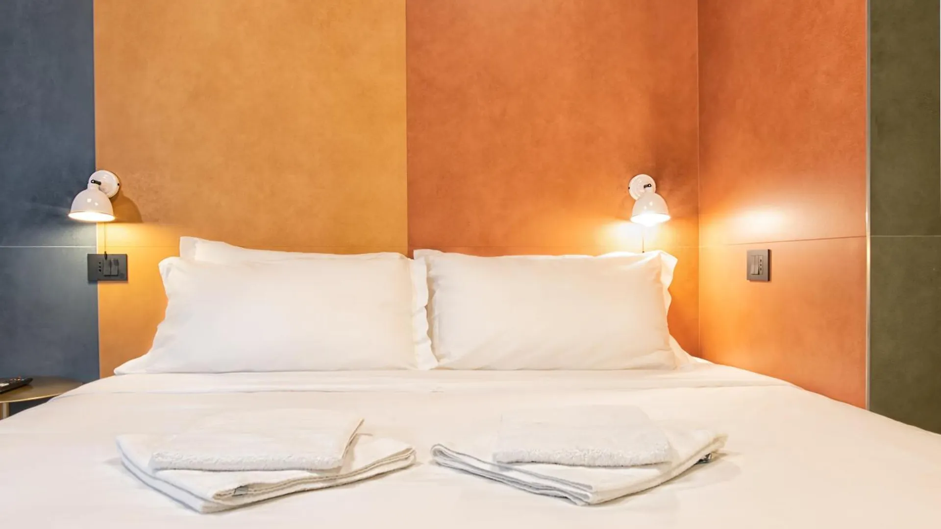 Appartamento Rainbow Colorful Studio By Central Station Milano